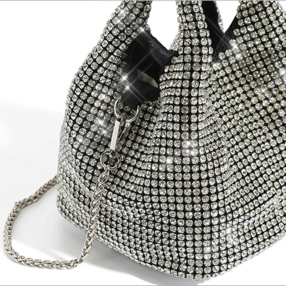 NWT Sparkling Bling SwarovskI Crystal Rhinestone Bucket Bag Shoulder Pur… - Picture 10 of 17